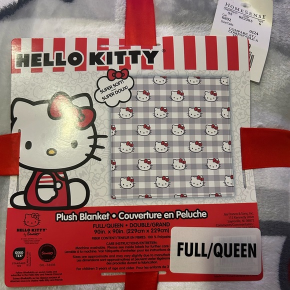 Hello kitty Blanket - Picture 2 of 2